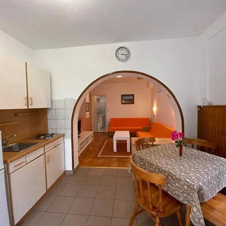 Vilma Kayser Apartman Baska (Krk)